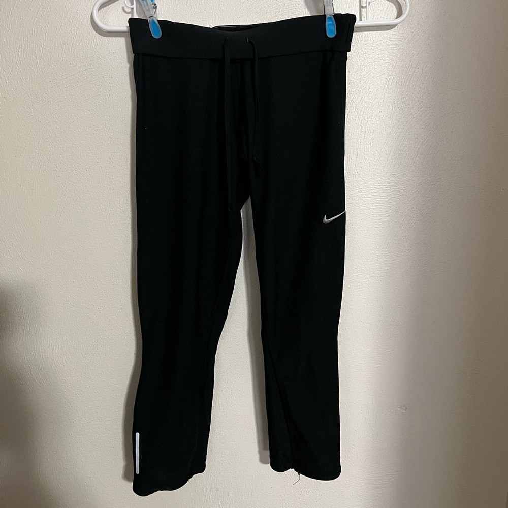 NIKE Classic‎ Capri Length Embroidered Logo Fold Waist Leggings Girl's Size XL